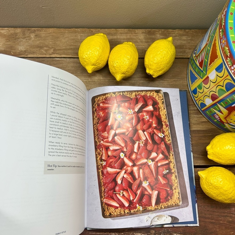 First Edition Peter Som Family Style Cookbook - Picture 4 of 12